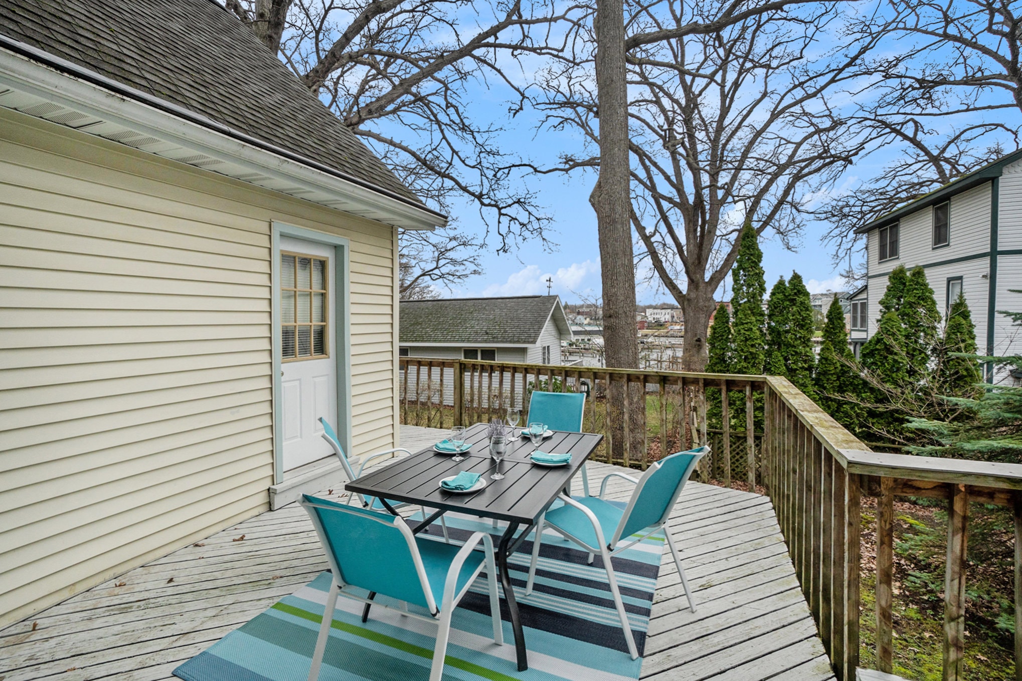 private deck