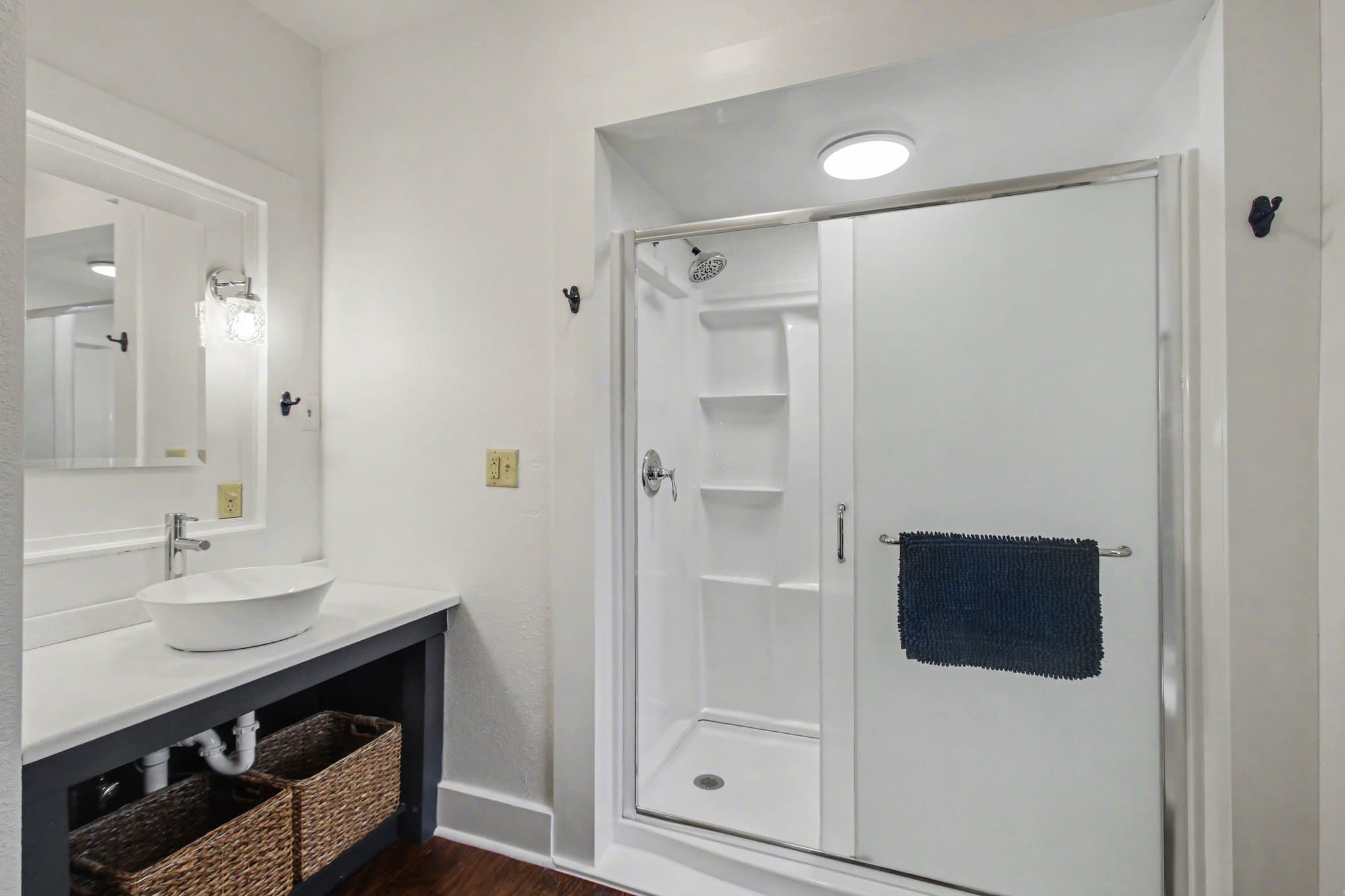 walkin shower and vanity